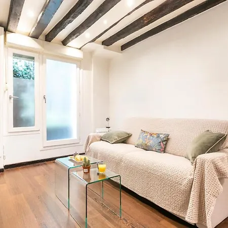 Apartment Le Marais Town Hall *